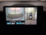 【マルチビューカメラ】周囲の状況を多彩なビューでナビ画面に表示します。駐車場や見通しの悪い交差点での安心感を高めます♪