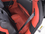 心臓部に搭載される3.9L V8ツインターボエンジンは、インターナショナル・エンジン・オブ・ザ・イヤーにおいて、2016年から4年連続で大賞を受賞。
