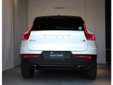 XC40 T4 AWD Rデザイン 4WD 