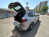 国道246号線沿い、南町田グランベリーパーク駅すぐ。BMW Premium Selection 東名横浜/〒194-0004 東京都町田市鶴間5-18-1/TEL:042-788-8022