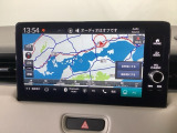 ナビ搭載車です!ナビがあれば初めての道でも安心して運転でき、よりドライブも楽しめますね♪