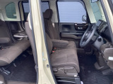 この度は、当店のお車をご覧いただきまして誠にありがとうございます。お気軽にお問い合わせください。
