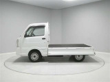 シート1席からOK!ルームクリン(消臭除菌)・シートクリン(座席を外してまる洗い)・タイヤクリン(アルミホイルコート)・エンジンルームクリン・ボディクリンなども!お得なセットコースもございます!