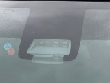 【トヨタセーフティセンス】走行中に前方の車両等を認識し、衝突しそうな時は警報とブレーキで衝突回避と被害軽減をアシスト。より安全にドライブをお楽しみいただけます。