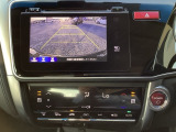 バックカメラも装備しております。車庫入れの苦手なお客様も安心!重宝してくれます!