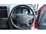 ドライバーに寄り添う快適な操作フィールをもたらすステアリングです。