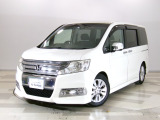 ホンダカーズ東京中央US東村山店へようこそ。 当社下取りのお墨付き車両。人気車両で充実装備の一台。おススメです。どうぞご覧くださいませ。