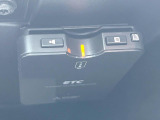 ●ETC車載器(アンテナ分離型音声案内タイプ):お引き渡し時には再セットアップを実施後、お渡しいたします。マイレージ登録に関してもお気軽にスタッフまでお尋ねください。