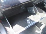ETC車載器搭載です。スマートICも増えてきており、必須装備といって良い便利装備です。
