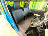 運転席シート廻りは使用感も少なく、良好な状態となっています。丁寧に使われていたことがよくわかりますね。