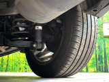 お車を安心してお乗りいただく為には、足回りの定期点検が欠かせません。サービスサポート(有償保証)では無料点検もご提供しており、安心のカーライフをお過ごしいただけるサポート体制が整っています。