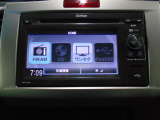 1セグテレビ搭載。CD再生、USB入力に対応しています。