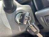 店舗にて現車の確認もいただけますので、お電話で在庫のご確認の上是非ご来店くださいませ。