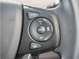 ◆アダプティブクルーズコントロール◆予め設定した車速内でクルマが自動的に加減速。前走車との適切な車間距離を維持しながら追従走行します。【LKAS】車線維持支援システムでステアリング操作を支援。