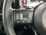 【ステアリングスイッチ】運転中に前方から目線をそらすことなくオーディオ等の操作が可能な便利機能!安心&快適なドライブを演出してくれます。