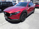 コンセプトは「人生の幅や世界観を広げるクロスオーバー」ボディサイズはCX-3とCX-5の中間となり、伸びやかな美しさと、SUVらしい力強さで、凛としたデザインに仕上げました