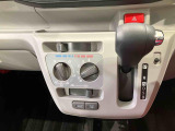 納車前にはプロのメカニックが、各部の点検を行います。ディーラーにしか出来ない品質、そしてサービスできっと満足していただけると思います!