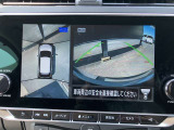 アラウンドビューモニター 駐車場での車庫入れや狭い道路での走行にカメラで確認が出来るので安心です。
