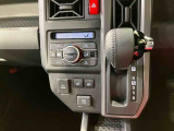 納車前にはプロのメカニックが、各部の点検を行います。ディーラーにしか出来ない品質、そしてサービスできっと満足していただけると思います!