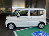 当店中古車は比較的状態の良い車を厳選しております。