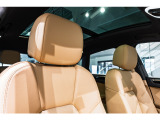 シートヒーター搭載で、寒い時期でも素早く快適に、運転をお楽しみいただけます。