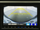 ★バックモニター搭載★ バック時目視しにくいクルマの周囲をカメラで映し出し、安全・安心駐車をサポート♪バックの苦手な方も後ろがハッキリ見えるので安心です☆