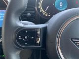 車両の詳細、ご質問につきましては、弊社営業スタッフまでお気軽にご連絡下さいませ。遠方のお客様には実車の詳細画像送信も承ります。お客様からのお問合せをお待ち致しております。