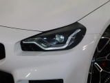 クラックの入りやすい輸入車のヘッドライトへコーティング・クリア施工も承っておりますので、どうぞお気軽にご相談ください!