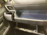 弊社では、お車を納車してからが本当のお付き合いのスタートだと思っています。お客様に頼りにされる「お店」を目指しています!