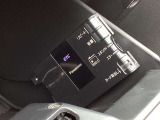 ETCももちろん搭載。いちいち料金所で停車する必要なんて当然ないです。スムーズにストレスなくドライブをお楽しみください。(※支払総額にセットアップ費用は含まれておりません。)