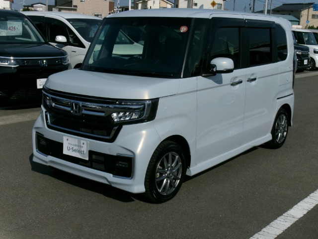 ホンダ N-BOXカスタム 