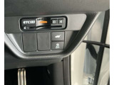 ホンダが推し進める総合先進安全装備のセンシング搭載! 衝突や斜線はみだしなどの危険が予測される時、センサーが警告。ヒューマンエラーを高度先進技術が補完してくれます。