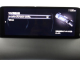ハンドル操作をアシストすることにより車線からの逸脱回避を支援します。