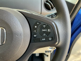 【アダプティブ・クルーズ・コントロール】予め設定した車速内でクルマが自動的に加減速。 前走車との適切な車間距離を維持しながら追従走行し、高速道路でのドライバーの疲労を軽減してくれる嬉しい機能付♪