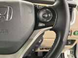 クルーズコントロールを装備しています。高速道路などで一定の速度で走ってくれるので運転が楽ですよ!速度を設定できますので、スピードの出しすぎにも注意できます。
