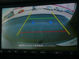 ガイドライン表示機能つきバックモニターです!バックでの駐車時など後方の安全確認ができて安心安全ですね♪