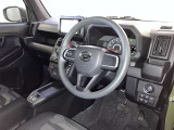 見通しのよいすっきりとした視界で、誰でも運転しやすいです。運転のしやすさは疲れにくさにも繋がりますよ♪