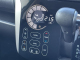 【 オートエアコン 】車内温度を感知して自動で温度調整をしてくれるのでいつでも快適な車内空間を創り上げます!//