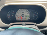 視認性の高いメーターで運転情報を的確に把握できます!