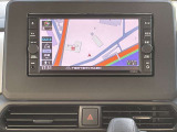 日産純正メモリーナビ。操作も簡単なタッチパネルです。MJ120D-W