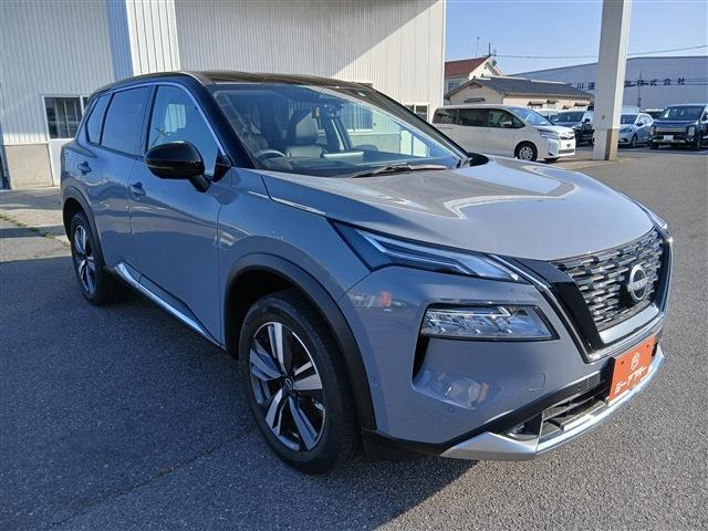 カローラ 1.8 ハイブリッド G E-Four 4WD OPシートヒーター OPステアリングヒーター