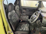 今お乗りのお車の価値が気になる方は、お気軽にお声がけください。査定士の資格を持ったスタッフが、丁寧に査定いたします
