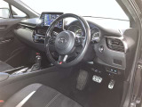 当社でご購入頂いた全ての車両はご納車前、エンジンオイル交換・ワイパーゴム・ブレーキ点検・調整・その他確認の上ご納車いたします。