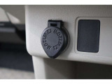 シガーソケットが付いているので、車から電源を取ることが出来ます!