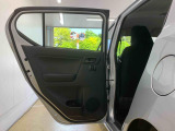 WEB掲載時にはお車に付いている装備と、様々な写真をたくさん載せるように心がけております。1台1台特徴をとらえたキャッチコメントを掲載しています。