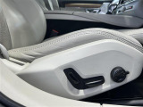 ◆電動パワーシート◆スイッチでシートポジションの調節が可能なパワーシート。快適な運転姿勢が実現でき、ドライブを一層お楽しみ頂けます。