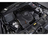 3.0L 直列6気筒DOHCディーゼルターボ+ISGを搭載。エンジン367ps/76.5kgm、モーター20ps/20.4kgmを発揮し、力強い加速と優れた燃費性能を両立しております。
