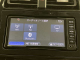 いまや必須装備「ナビゲーション」搭載!知らない場所にスイスイッとドライブ。もう、これなしではハンドルを握れませんね!でも運転中の操作は危険ですのでご注意ですね☆