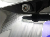 バックカメラが付いているので後方確認が非常にしやすいです。今や運転初心者も熟練者も必須装備!ついていて損はないですね♪