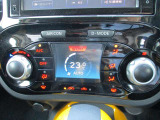 オートエアコンですので、車内を快適な空間に出来ます♪